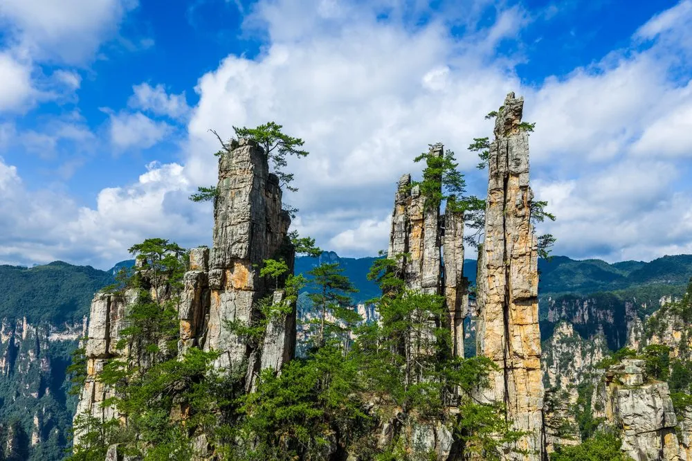 Древний Китай, зеркальные реки, мистические скалы — фото 6